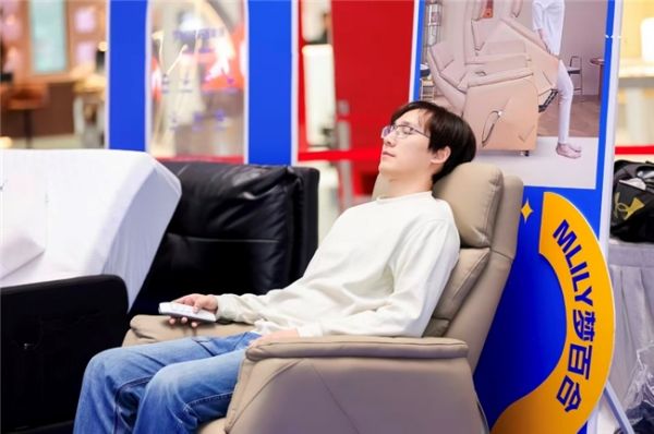 梦百合0压智能床HU