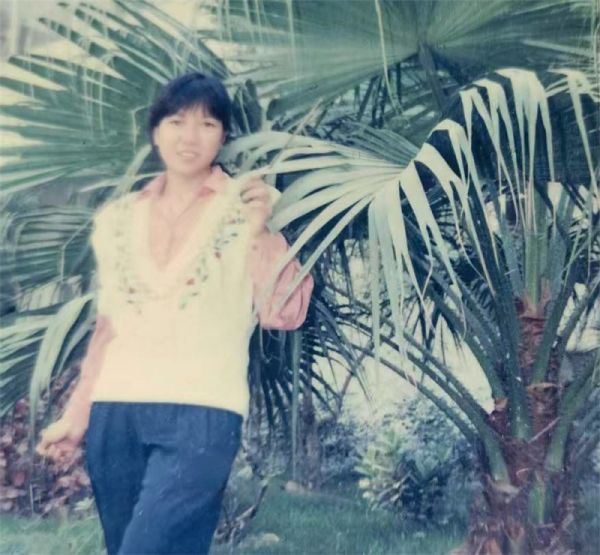 任学芬创业照片