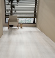 新明珠绿材SPC石晶地板：革新地面装饰新标准