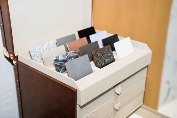 易来Art艺术系列开关插座