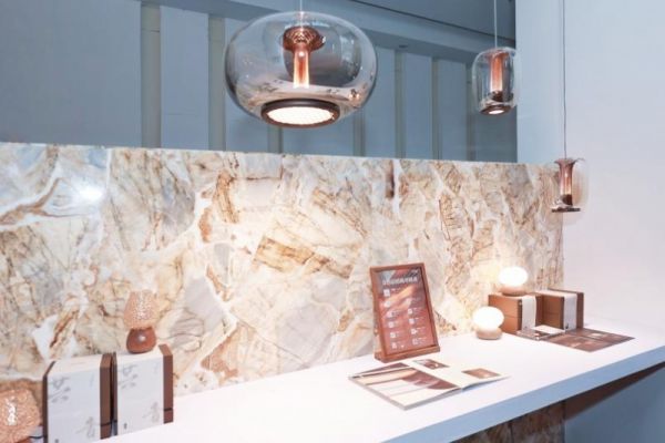 立达信一灯一世界品牌展品