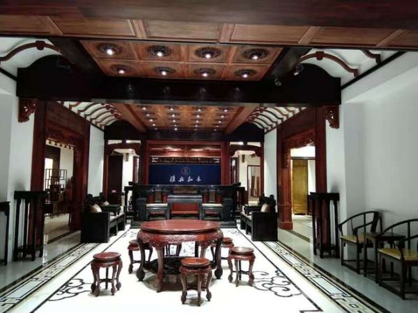 Yidun Redwood Furniture