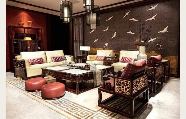 Top 10 Redwood Furniture Brands in 2025