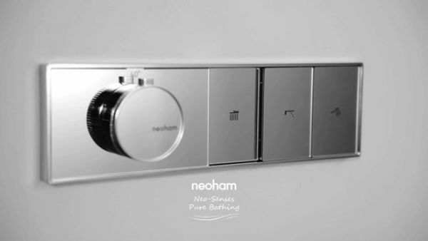 Newham Fall Rainer Shower Series