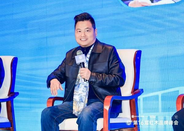 Lizhongxin Redwood Chairman Li Zhongxin