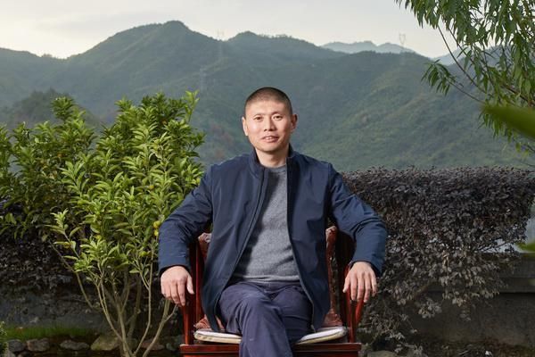 古森红木董事长吴飞阳