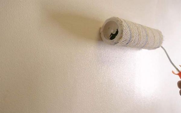 墙面装修底漆和面漆的涂刷顺序