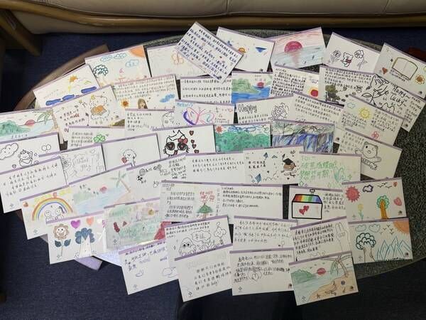 成旅SPACiE感恩节义卖活动照片