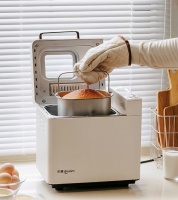 15小时预约+智能控温发酵：东菱面包机DL-4705，早起即享松软面包