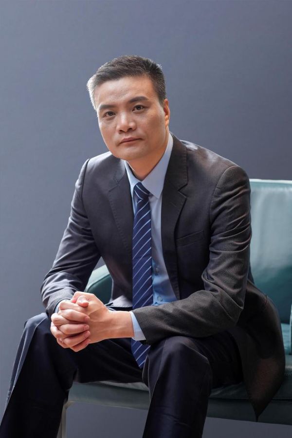 谢伟藩先生在颁奖典礼上