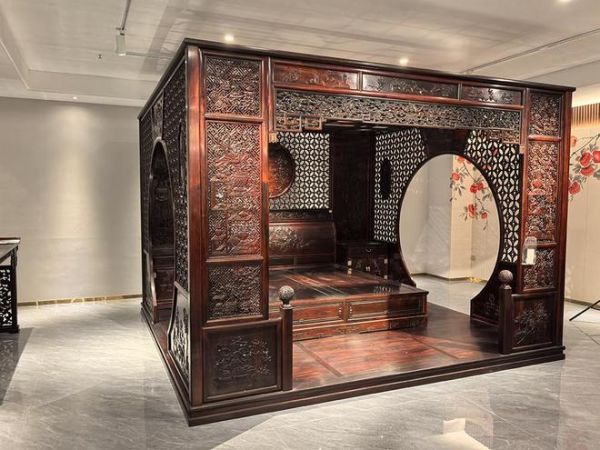 Yuqian Hall Redwood Furniture