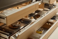 百能家居联巴斯蒂姆利贝兰五金新品上市