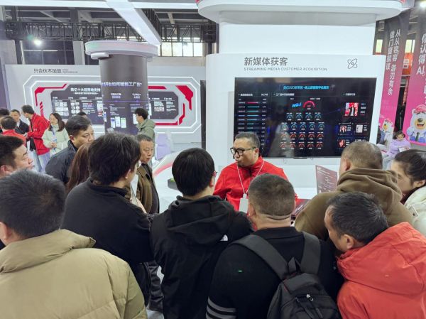 美亿门窗在安义门窗展上的颠覆性模式