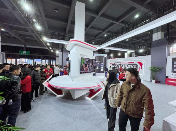 美亿门窗在安义门窗展上的颠覆性模式