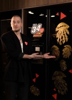 海尔波兰联袂大使 助力慈善盛典