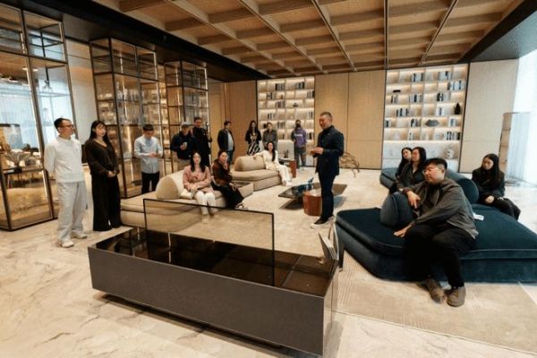 威法家居战略布局展示