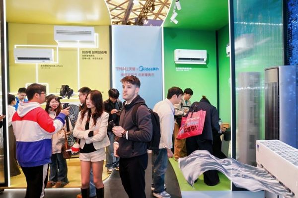 Midea Air Conditioners at AWE 2026