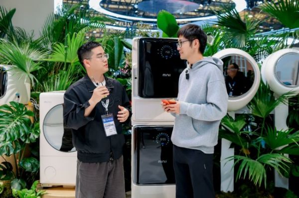 小吉小水滴壁挂洗衣机