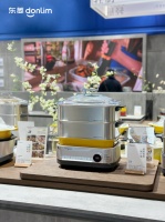 东菱植物奶机升级亮相AWE，醇豆奶试饮圈粉众口