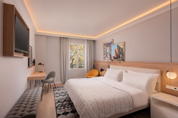 Barcelona Amaterra Hotel room view