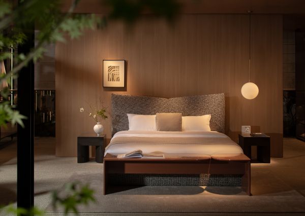 HC28 Maison Booth Interior