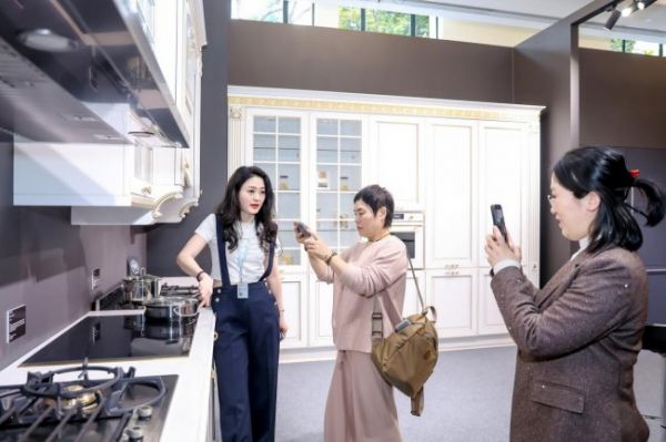 Bertazzoni现代系列厨电产品