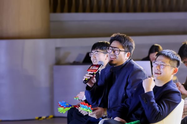 设计师们精彩表演