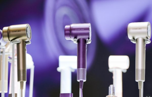 Konfus Silk3 Hair Dryer Design
