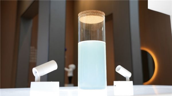 新港自主研发的仿生胶黏剂0醛、0苯、0有害物质添加