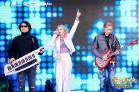 飞儿乐团舒达季空降，金曲梦回春日