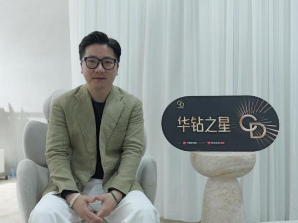 浙江豪中豪健康产品有限公司总裁周玲卫接受专访