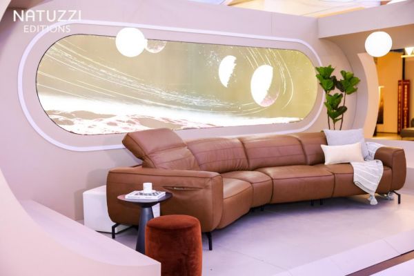 Zero-Gravity Mode in Zenith Horizon Sofa