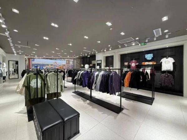 HEA佛山祖庙店冠珠石晶墙板展示