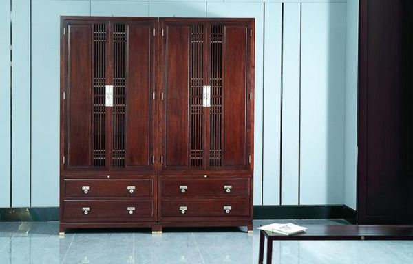 Li Zhongxin Redwood Furniture