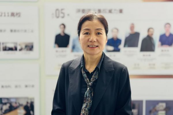 南京林业大学家居与工业设计学院教授 陈于书