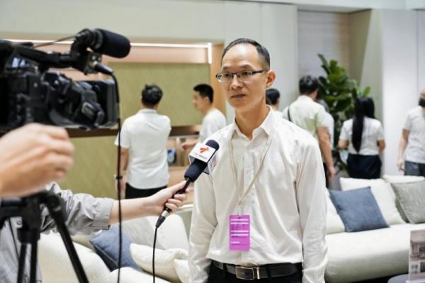 亚丹家居展会现场