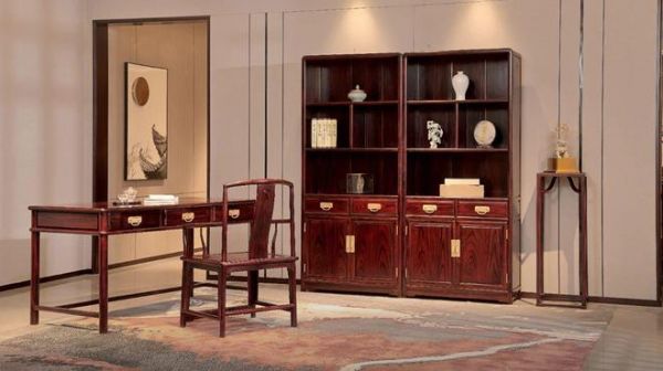 Zhumu Wang Redwood Furniture