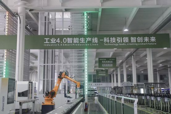 绿盾门窗工业4.0生产线