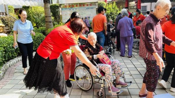 碧虎重阳节活动照片