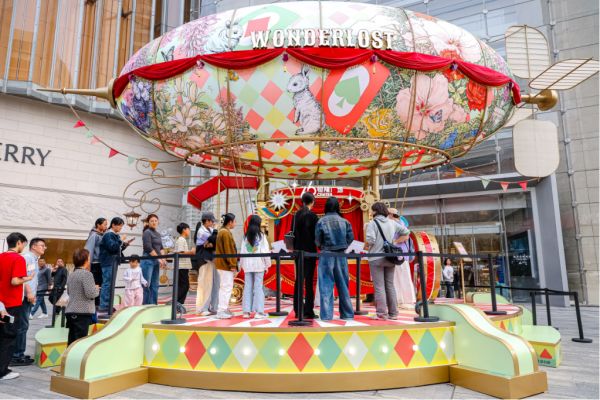 无锡恒隆广场:春日奇航