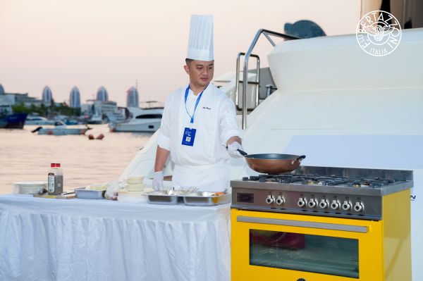 Bertazzoni Oven Range at the Expo