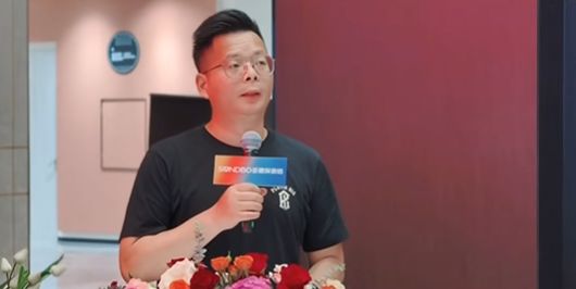 辉圣物业运营总监徐建超致辞