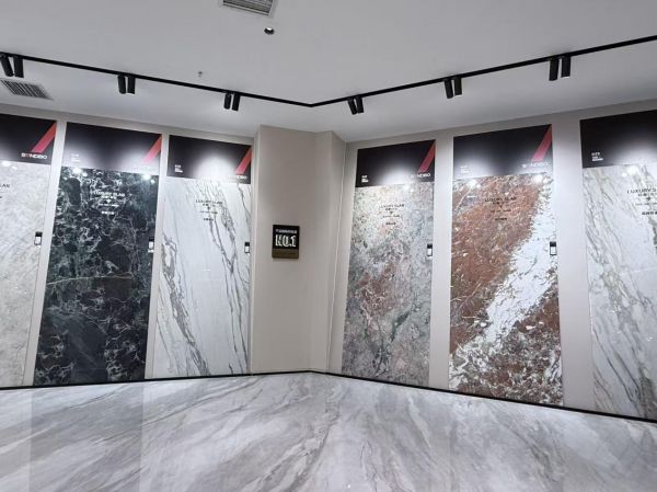 圣德保瓷砖新总部展厅展示