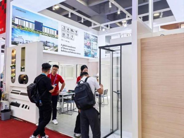 Laboon Booth Visitors