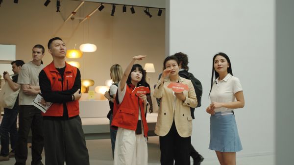 KARTELL未来设计展位体验