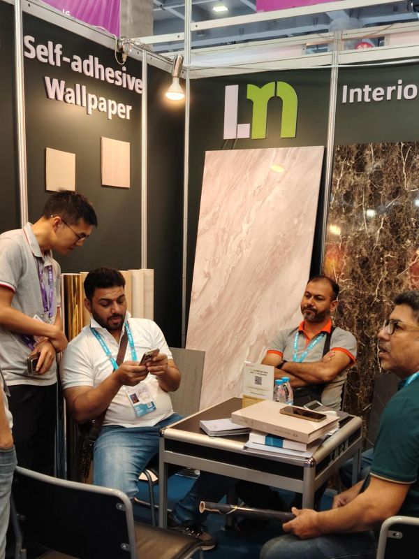 客户参观浪美工厂