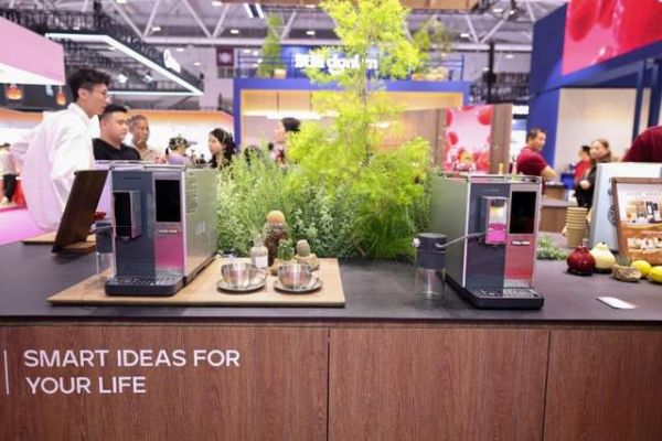 摩飞全自动咖啡机M6