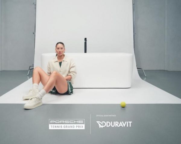 杜拉维特正式成为2026年WTA巡回赛——保时捷网球大奖赛官方合作伙伴