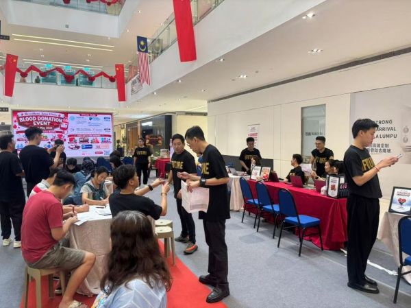 Easyhome Mall 与柏威年集团合作