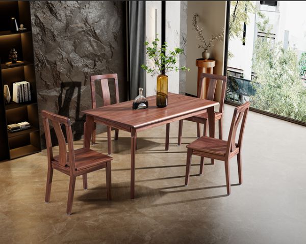 富龙皇冠品牌形象